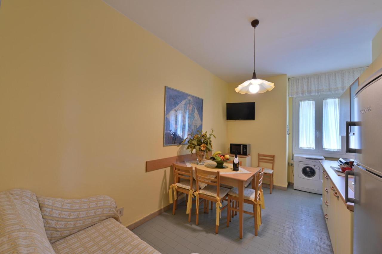 Residence Mariavittoria Лидо ди Йезоло Екстериор снимка