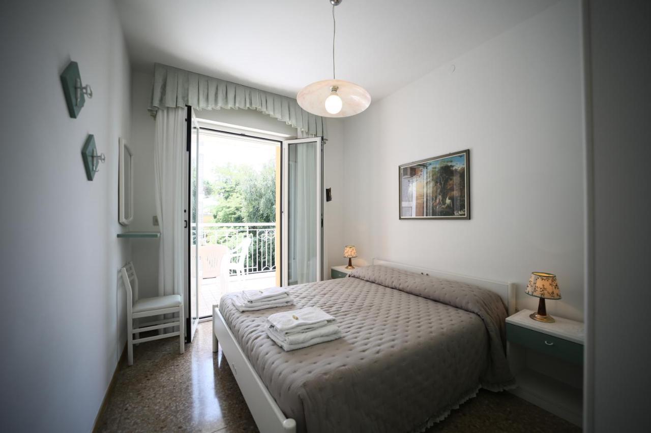 Residence Mariavittoria Лидо ди Йезоло Екстериор снимка