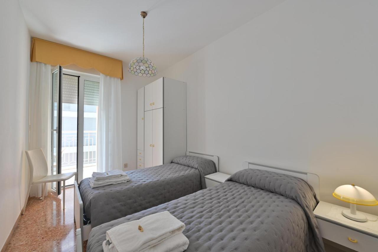 Residence Mariavittoria Лидо ди Йезоло Екстериор снимка