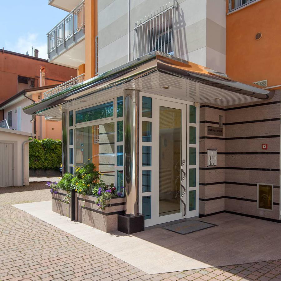 Residence Mariavittoria Лидо ди Йезоло Екстериор снимка